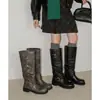 Botas de caballero de cuero de vaca de dos capas para mujer, botas altas largas, nuevas de otoño e invierno, cuero genuino, puntera redonda, hebilla, tacón medio, caña recta, botas para mujer