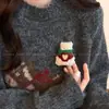 Boa Sorte no Ano do Cavalo! Broche de Pônei de Tecido Pelúcia Fofo para Mulheres, Alfinete para Casaco e Suéter, Fivela Fixa, Acessório do Ano do Zodíaco