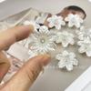 Flor de Bauhinia de seis pétalos con imitación de perla, soporte de concha, accesorio para abanico de novia hecho a mano, ramillete, horquilla antigua de plástico