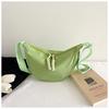 Bolso bandolera tipo media luna de gran capacidad para mujer 2025 Verano Nuevo Simple Casual Bolso dumpling Nylon Bolso bandolera para ir al trabajo