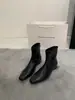 Super macio! Botas skinny de couro macio estilo vintage para afinar, com bico fino, aumento interno de altura, versáteis para o dia a dia, botas femininas com zíper traseiro
