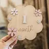 Letrero de Mes de Nacimiento para Recién Nacidos Transfronterizo, Accesorio de Foto de Madera, Placa Conmemorativa Pequeña de Margarita, Tarjeta de Hitos para Bebés