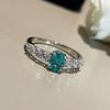 Anillo de Diamante Verde Paraíba Explosivo de TikTok para Mujer, Lujo con Diamantes, Diseño de Nicho Refinado con Anillo Versátil de Diamantes