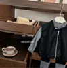 Conjunto de Niña 2026 Otoño Nuevo Elegante Chaleco de Cuero con Lazo de Moda y Leggings Color Block Set de Tres Piezas
