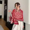 Otoño e Invierno 2025 Nuevo Moda de Alta Gama Elegante Bufanda Cálida para Mujer Versátil Chal de Viaje Yunnan Lijiang