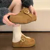 Sandálias Birkenstock estilo retrô, forradas com fleece e quentes, para mulheres, projetadas para uso ao ar livre, nova coleção outono/inverno 2026, com tira de fivela e sola grossa, com design de bico fechado