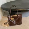 Bolsa de Axila Retro Maillard Simples Feminina 2026 Nova Bolsa de Ombro de Grande Capacidade para o Dia a Dia Bolsa Tote de Alto Padrão