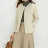Chamarra de plumón personalizable de cuello redondo/en V de doble uso con 90% de plumón de pato blanco, forro interior ligero, personalización de muestra para ropa de trabajo corporativa
