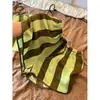 Conjunto de Pijama Camisola Listrado Verde Estilo Japonês para Mulheres Verão 2026 Novo Estilo Shorts Frescos e Confortáveis Conjunto para Casa