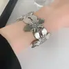 Joyería Transfronteriza de Acero de Titanio Europea y Americana, Pulseras de Diseño Moderno y Exagerado, Estilo de Nicho de Alta Gama, Pulseras de Brazo que No se Desvanecen, Ajustables