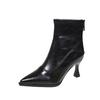 Botas Chelsea puntiagudas nuevas de otoño e invierno de 2024, botas finas de moda para mujer, botas Martin de diseño especial.
