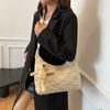 Bolsa de Ombro Nova Outono 2025 Feminina Plissada Nuvem Casual Estilosa Grande Capacidade Bolsa de Algodão Bolsa Transversal Roupas de Trabalho