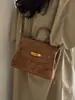 Bolso Retro Maillard Marrón para Viajes Diarios de Mujeres 2026 Nuevo Bolso de Hombro Cruzado de Gran Capacidad Bolso Tote de Alta Gama