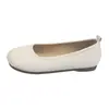 Zapatos de cuero suave de punta dividida para mujer, nuevos zapatos de pezuña de cerdo, zapatos de una sola capa poco profundos, zapatos de abuela, extremadamente suaves y flexibles, versátiles y cómodos para ir al trabajo