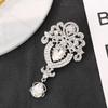 Coreano Dongdaemun Moda Broche Flor Clássica Oco Chanel Borboleta Carta Broche Roupas Acessórios Broche