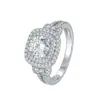 Moda Europea y Americana Anillos de Lujo Ligero de Gama Alta, Chapados en Oro Blanco de 18K, Anillos de Moissanita de Nicho Estilo Ins, Fábrica Mayorista