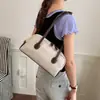 Pingente Camurça Dia de Outono Coelho Ombro Único Axila Novo 2026 Bolsa Tote Fashionável Retro Exquisito Mulher Coreana