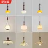 Lámpara colgante de mesita de noche retro americana, lámpara colgante de estilo vintage de latón y madera maciza con vidrieras para ambiente de mesa de comedor y barra de bar
