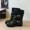 2026 Design Original Botas Curtas Ocidentais Femininas Pretas Novo Estilo Botas com Salto Bloco Femininas Meio da Panturrilha Solado Grosso Aumenta Altura Botas Calça Femininas