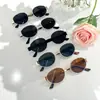 Novos Óculos de Sol Retrô de Alta Qualidade para Mulheres com Rosto Grande, Óculos de Sol Cat-Eye Emagrecedores, Óculos de Sol de Alto Sentido Anti-UV
