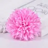 Flores de Crisantemo Artificiales al por Mayor Decoración de Mesa de Boda Flor de Seda Pintura al Óleo Cabeza de Crisantemo Pequeña Capas de Tela de Seda Cabeza de Crisantemo en Capas