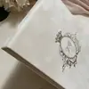 Atacado Feito Sob Medida Estilo Ocidental Bege Veludo High-End Veludo Carimbado a Ouro Caixas de Presente, Luxuosos Convites de Veludo, Cartões de Casamento e Lembrancinhas de Festa