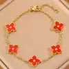 Nova Pulseira de Trevo de Quatro Folhas Aço Titânio Europeu e Americano Luxo Leve Tendência Venda Quente Pulseira que Não Desbota Versátil Joia de Alto Padrão Pulseira