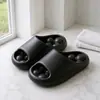 2025Chanclas de Eva para Uso en Interiores en Casa para Mujer Verano Pareja Masaje Baño Chanclas Deslizables Chanclas Antideslizantes con Drenaje de Agua