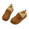 Nuevos Zapatos de Algodón Cálido con Suela Plana de Un Paso Chinos Botas de Nieve para Mujer Zapatos Tipo Frijol Birkenstock Peludos Nuevos Zapatos de Invierno para Mujer