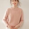 2024 Novo suéter de cashmere de inverno feminino, com ombros triplos, gola redonda, camisa de base de malha, top solto com suéter para manter aquecido