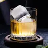 Bandeja de Hielo para Whisky de Venta Caliente Transfronteriza Caja de Hielo Cuadrada Creativa de 68 Cubos de Hielo Fácil de Sacar Película con Tapa de Silicona Cubo de Hielo Grande