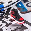 Fábrica pelo lacio zapatos deportivos 3D llavero accesorios goma suave PVC zapatos de baloncesto llavero colgante mayoreo