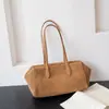 Bolso de piel de vaca de capa superior, bolso de mano coreano de nicho de cuero genuino, bolso de hombro de gran capacidad para el trabajo con un toque de alta gama para mujer
