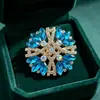 Broche Guirlanda de Flor Oca 3D Feminina Strass Olho de Cavalo Sete Cores Ornamento de Peito de Luxo Leve Para Ternos Casacos Lenços Broche Atacado