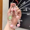 Nuevo Llavero de Flor Colorida Hecho a Mano con Cuentas Color Deslumbrante Unisex Colgante para Mochila de Estudiante Accesorios para Llavero Venta al por Mayor