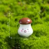 Micro Paisaje de Exportación Transfronteriza Hongo Pequeño Lindo Inclinado Musgo Lindo Jardinería Decoración DIY Accesorios Adornos Pequeños