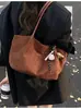 Bolsa Transfronteiriça de Camurça Feminina Grande Capacidade Nova Outono e Inverno 2025 Bolsa de Ombro Casual Bolsa Tote para o Trabalho