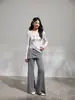 Conjunto casual Lulu Feng de 3 peças para mulheres, justo ao corpo, elástico, com capuz e zíper, coleção de outono 2026, apresentando um design de saia-calça com perna levemente flare