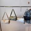 Bolso de nailon de gran capacidad para mujer, ligero, deportivo, moderno, informal, combinable, para hombro, bajo el brazo, suave, tipo bandolera.
