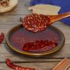 Salsa picante picante 1kg embotellada seca mixta salsa para mojar para olla caliente incienso en rama fideos mixtos condimento para tienda de catering