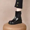 Comercio Exterior Transfronterizo Otoño Invierno Versátil Moda Piel Suave Zapatos de Mujer Abastecimiento Versátil Pequeños Invisibles Botines Botas Martin Transfronterizas