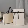 Caixa de Embalagem para Pijama Retangular Grande Casual Caixa de Presente com Lenço de Seda Caixa de Presente Off-White Caixa para Sutiã Caixa Vazia de Conjunto