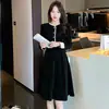 Nuevo vestido elegante de otoño para mujer con cuello redondo, mangas largas, falda de longitud media entallada y diseño de patchwork de pana francesa