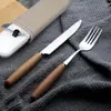 Juego de cubiertos de acero inoxidable con mango de madera estilo japonés, tenedor y cuchara Cuchara de madera maciza estilo japonés y coreano Tenedor cuchillo de acero inoxidable con mango de madera, tenedor y cuchara palillos