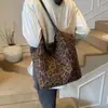 Bolso Tote de Moda para Viajes Diarios Bolso de Mujer Otoño e Invierno 2025 Nuevo Bolso de Hombro Informal Gran Capacidad Bolso de Mano Trendy