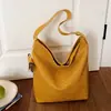 Bolsa tote popular transfronteiriça para mulheres, novo modelo 2026, bolsa de ombro versátil para o dia a dia, bolsa transversal de grande capacidade