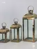 Lampião de Vento Estilo Europeu Suporte de Vela de Aço Inoxidável Lanterna de Vidro Dourada Lâmpada à Prova de Vento Lâmpada de Manteiga para Exterior Ornamento de Decoração
