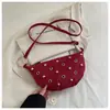 2026 Nova Bolsa de Ombro Studded Suede de Alto Brilho Estilo Nicho Inspirada em Motocicleta com Design de Luxo e Bolsa Transversal Única