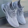 Zapatos Casuales Flyknit para Hombre, Zapatos Transpirables para Correr al Aire Libre, Zapatos Deportivos para Hombre con Cordones de Comercio Exterior, Diseño Hueco, Casuales y Versátiles