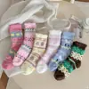 Meias Novas de Fleece de Coral para Outono e Inverno para Mulheres, Meias de Chão, Espessadas e Quentes para o Inverno, Meias para Casa e Maternidade, Meias Zhuji, Transfronteiriças